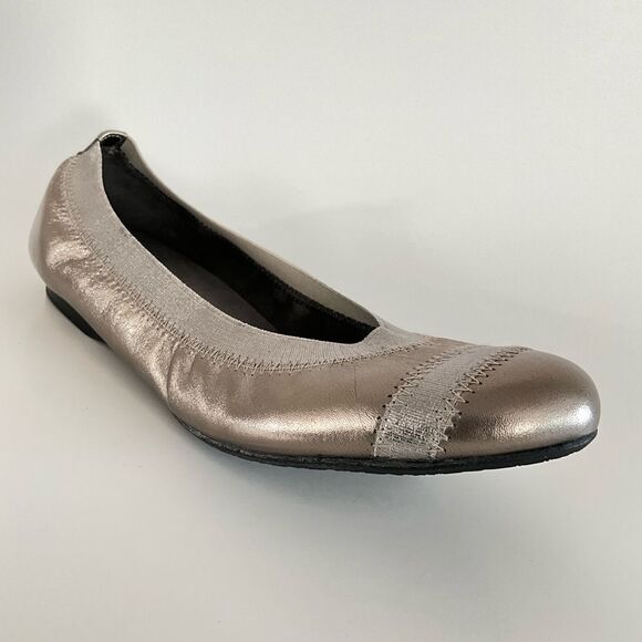 Stuart Weitzman Patent Leather Two-tone Ballet Flats Pewter 8 - Picture 10 of 12